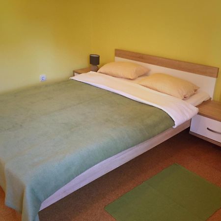Apartment Lela Mali Lošinj Esterno foto